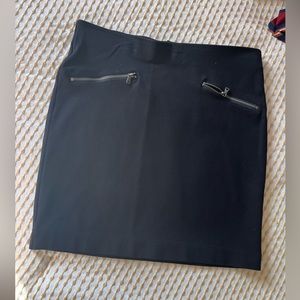 Black body on pencil skirt